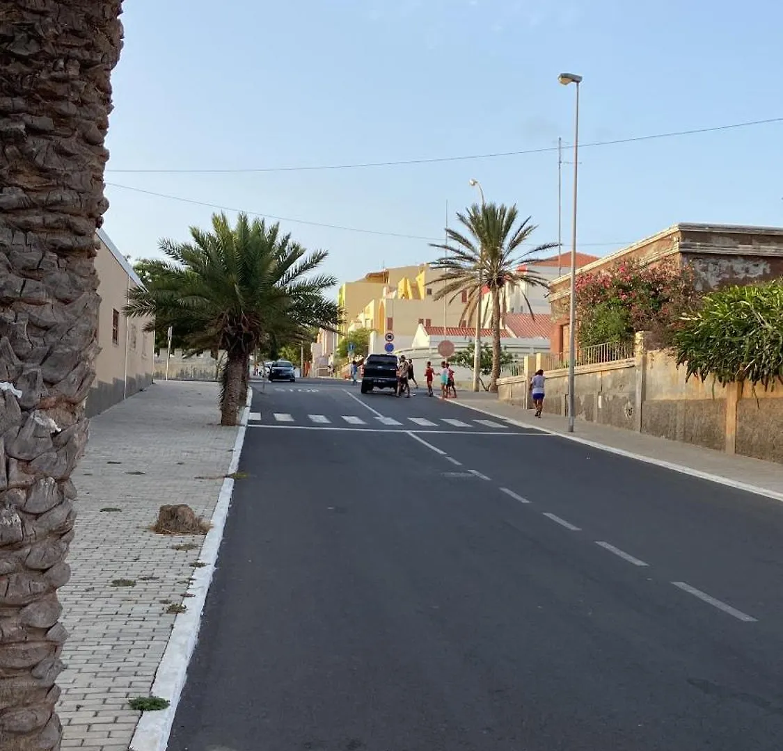 T3 Apartment Ribeira De Juliao Минделу