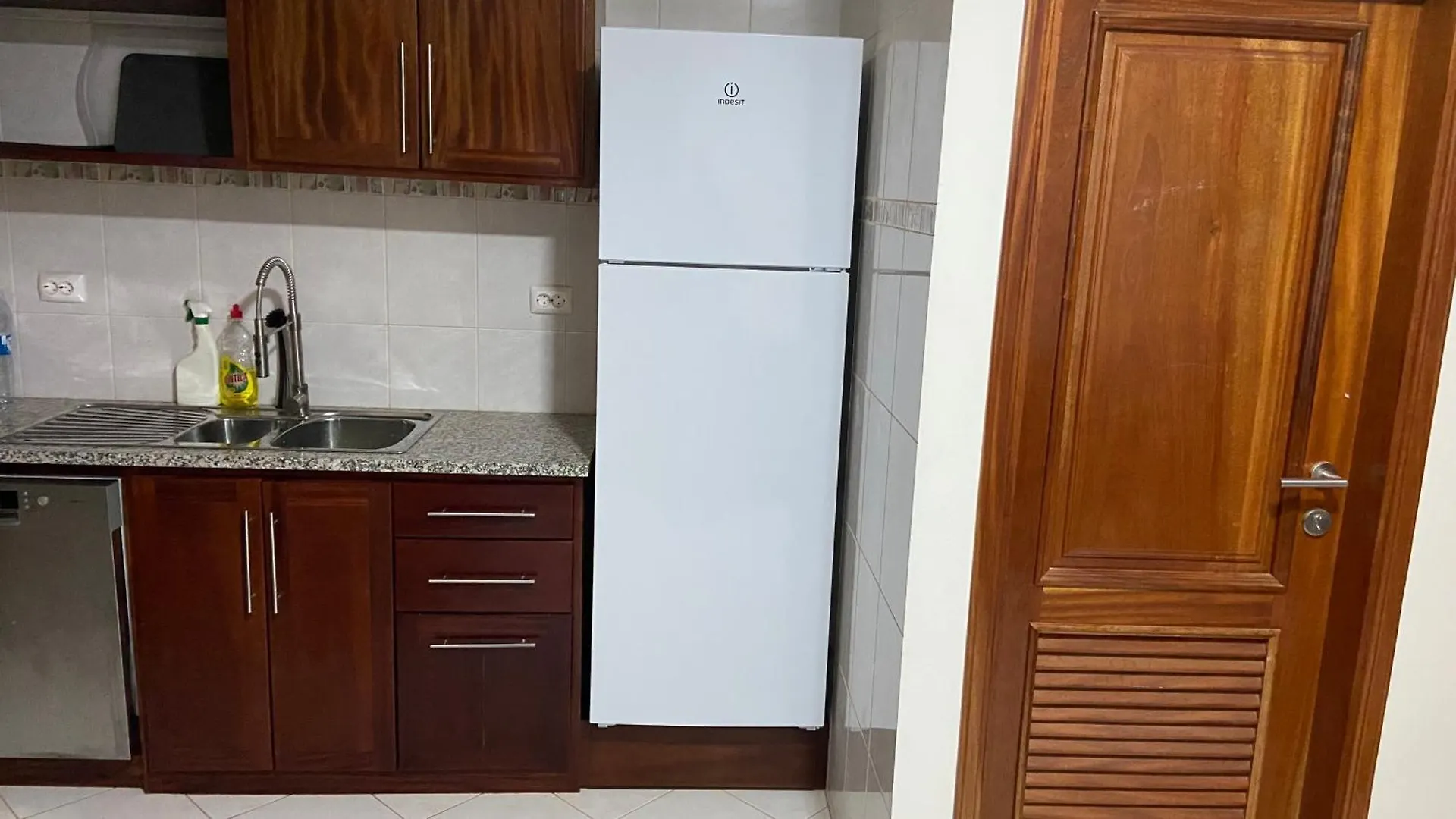 T3 Apartment Ribeira De Juliao Минделу